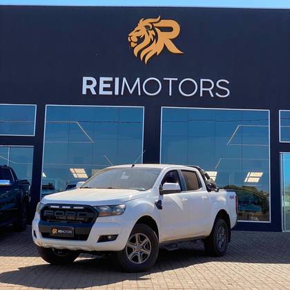 FORD RANGER 2.2 XLS 4X4 CD 16V DIESEL 4P AUTOMÁTICO FORD RANGER 2.2 XLS 4X4 CD 16V DIESEL 4P AUTOMÁTICO